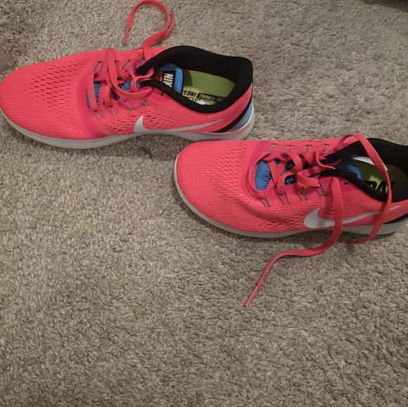 Nike running sneakers - Picture 5 of 6